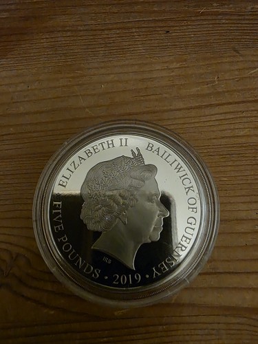 2019 proof coin - £5, d-day